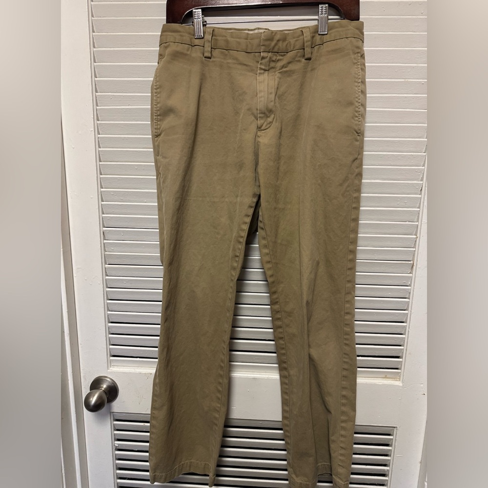 Banana Republic Men's Khaki Gavin Chinos 30x30